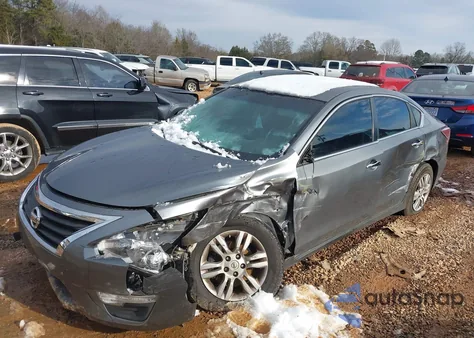 2014 Nissan Altima 2.5 S из США, поврежденный, VIN 1N4AL3AP0EN357297